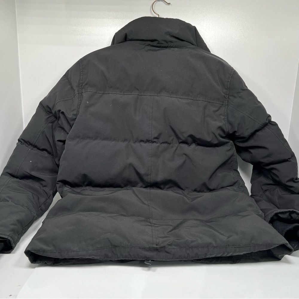 Canada Goose Women's Black Puffer Down Winter Jacket Size M - Picture 12 of 14